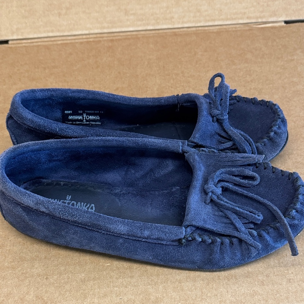 Minnetonka Navy Suede Moccasins with Tassels